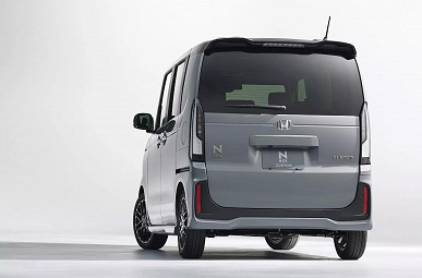 Honda обновила самый популярный автомобиль в Японии. Представлен Honda N-Box третьего поколения